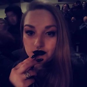 Meet your Posher, Molly